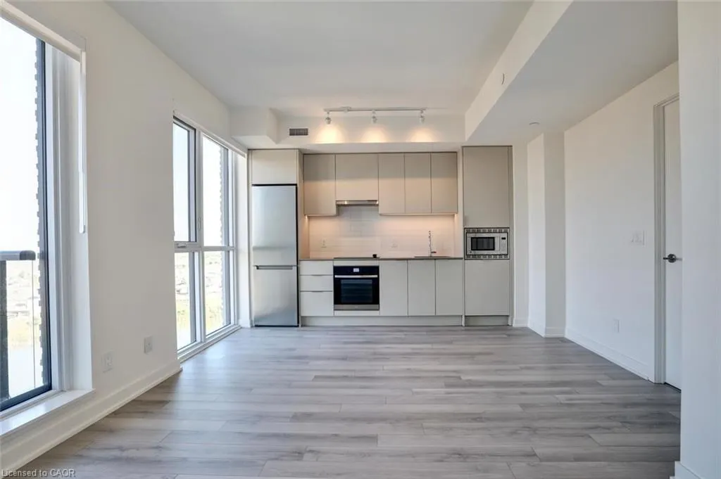 3079 Trafalgar Road, #1308