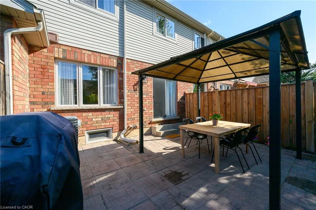 29 Elderberry Avenue
