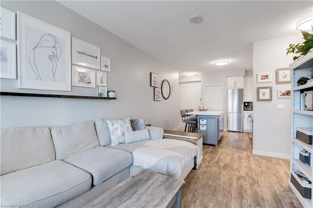2081 Fairview Street, #1003