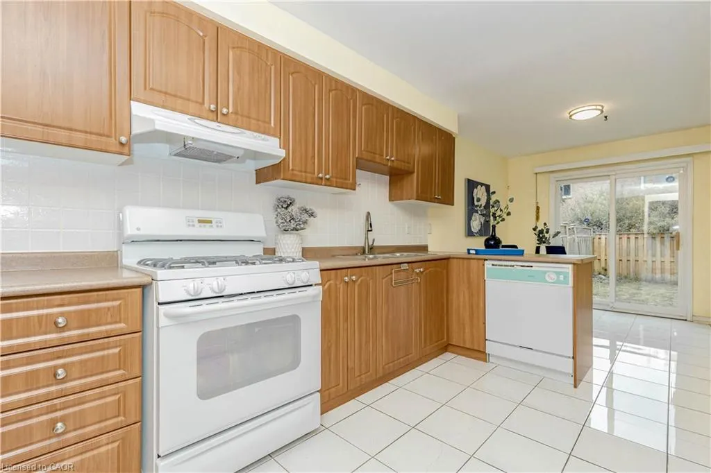 5028 Northern Lights Circle