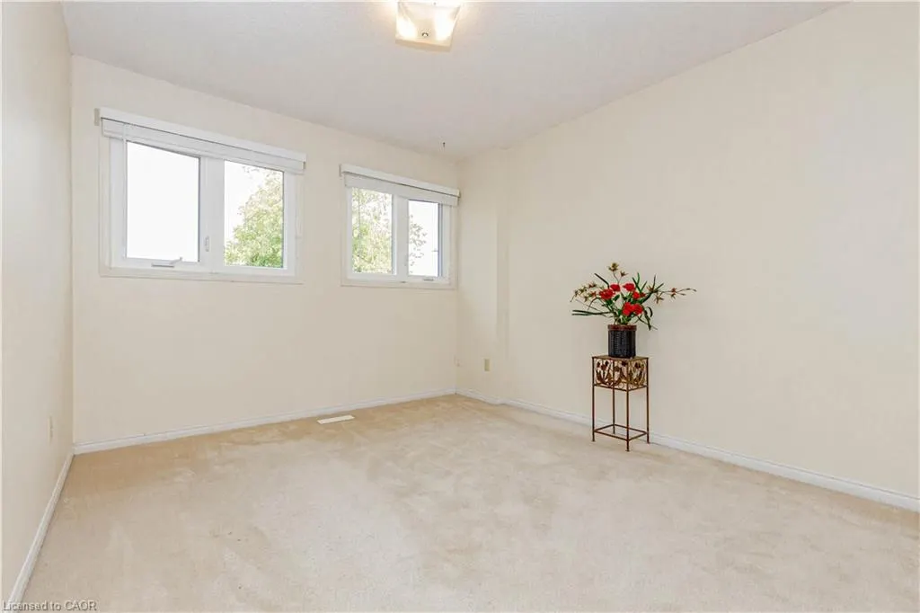 5028 Northern Lights Circle