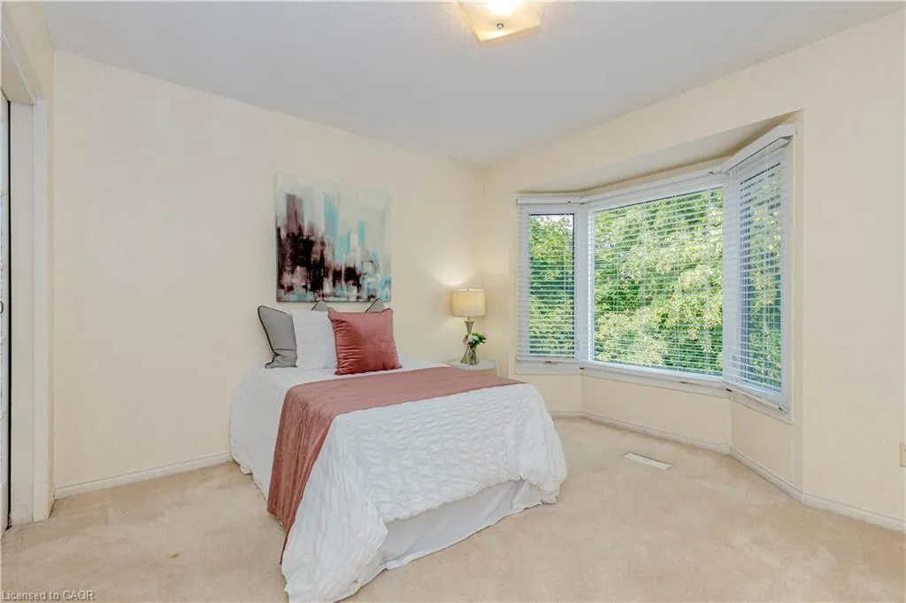 5028 Northern Lights Circle
