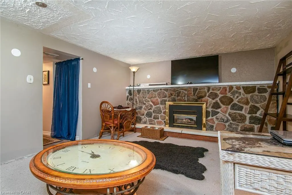 568 Strasburg Road