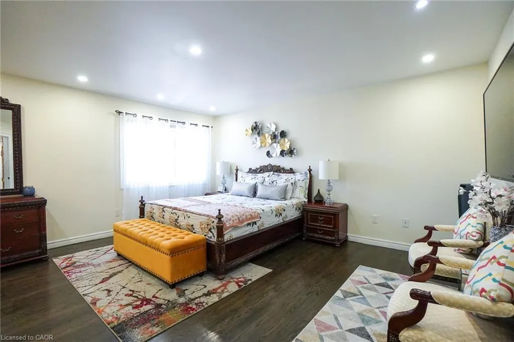 99 Donnici Drive