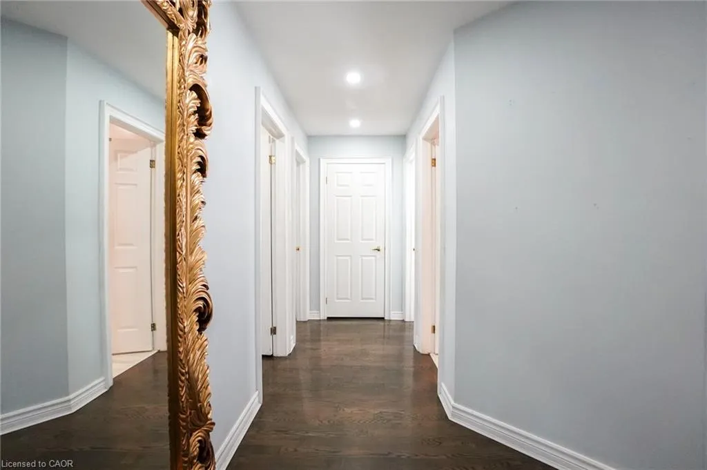 99 Donnici Drive