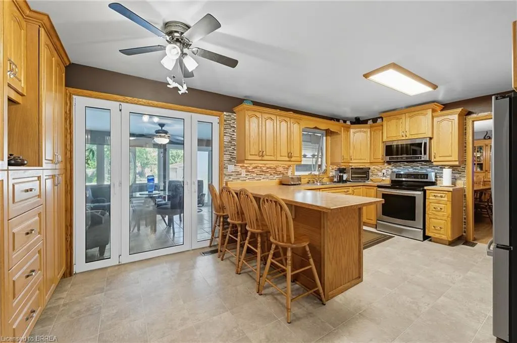 937 6th Concession