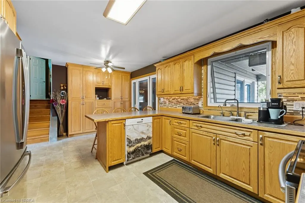 937 6th Concession