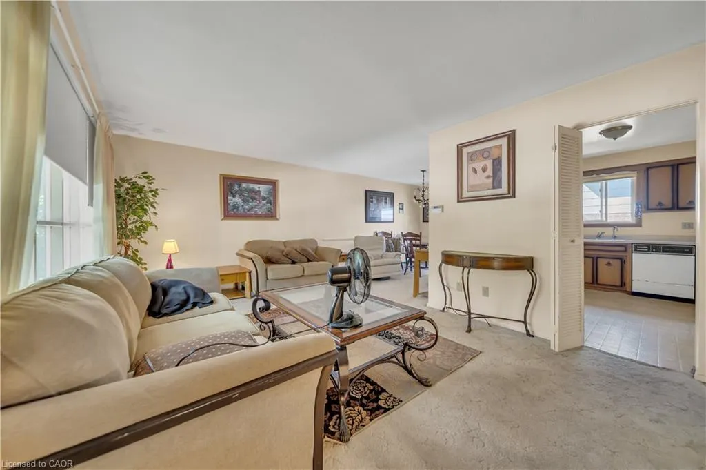 395 Mossom Place