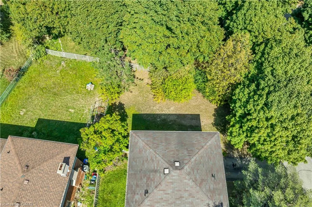395 Mossom Place