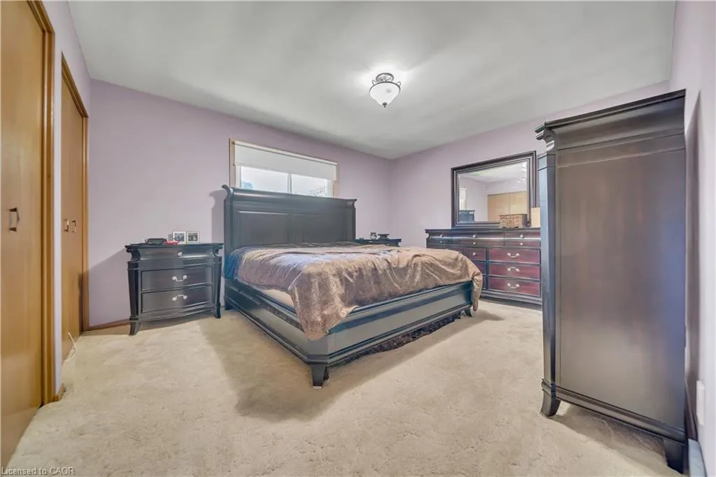 395 Mossom Place