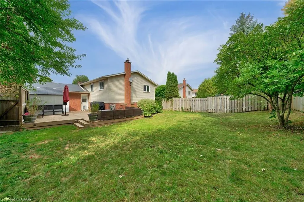 28 Lynden Hill Crescent