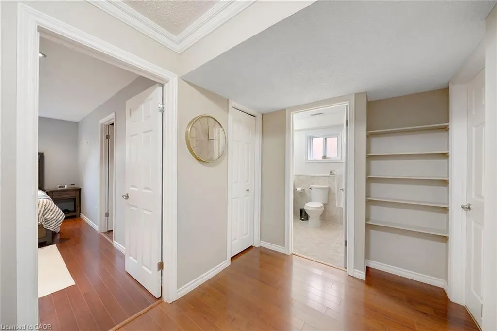 28 Lynden Hill Crescent