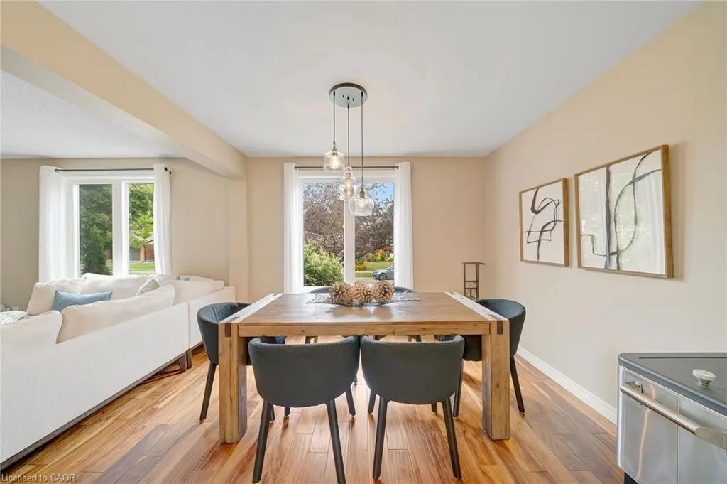 28 Lynden Hill Crescent