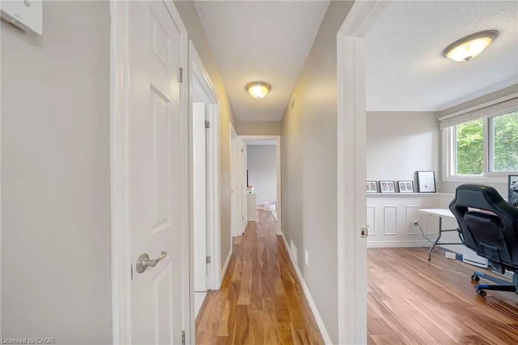 28 Lynden Hill Crescent