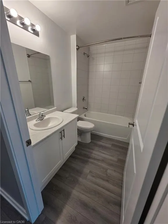 5055 Greenlane Road, #116