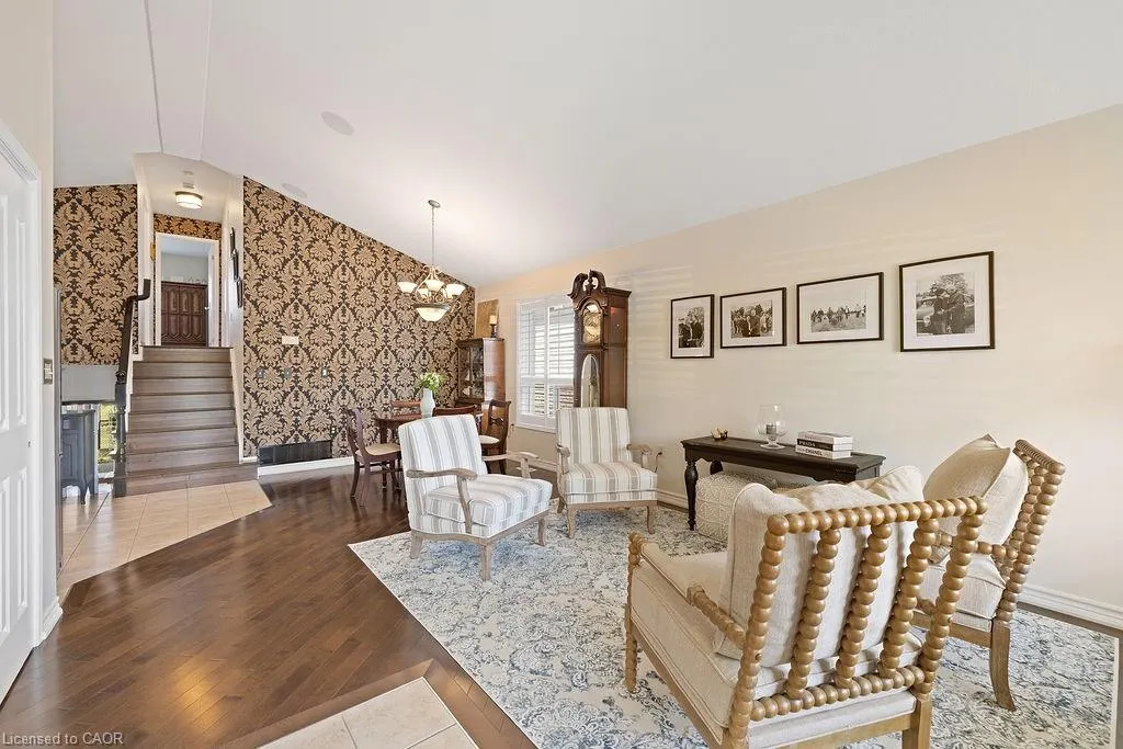 54 Briarose Place