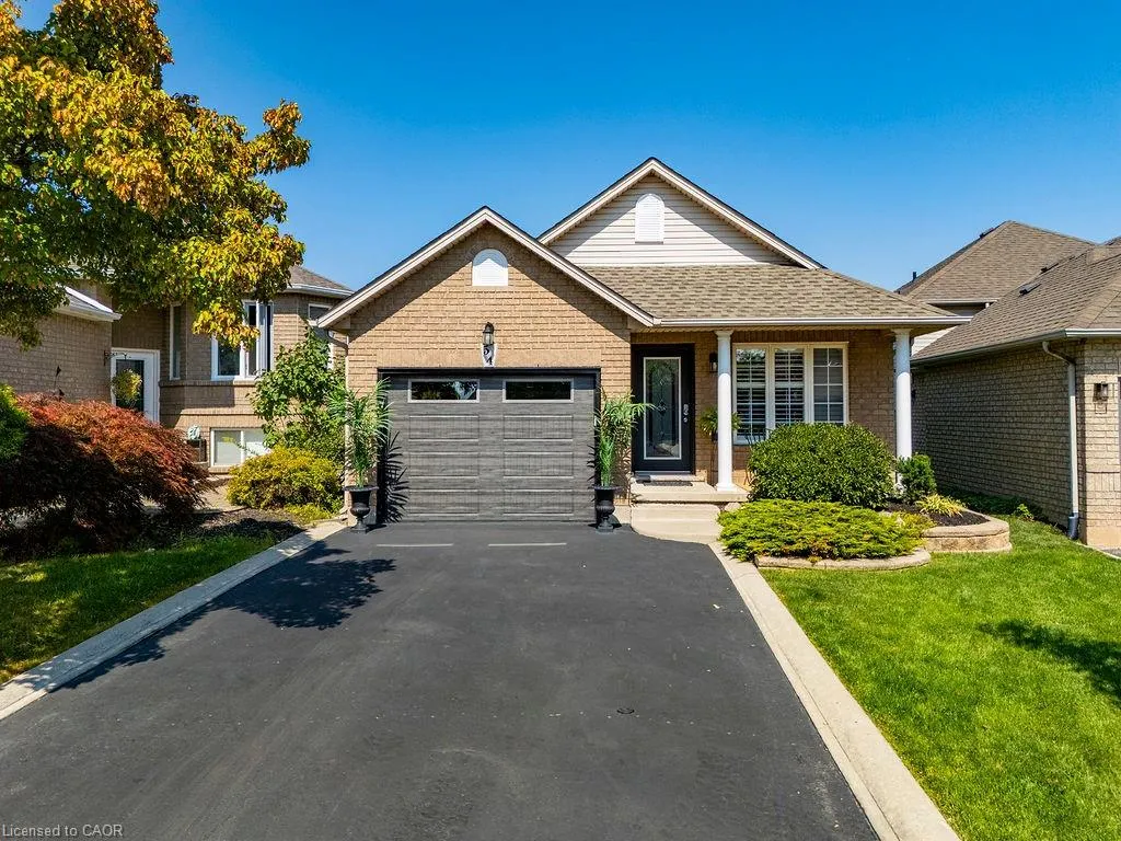 54 Briarose Place