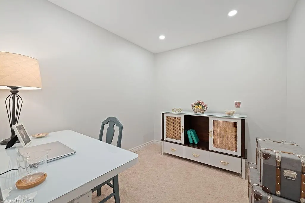 54 Briarose Place