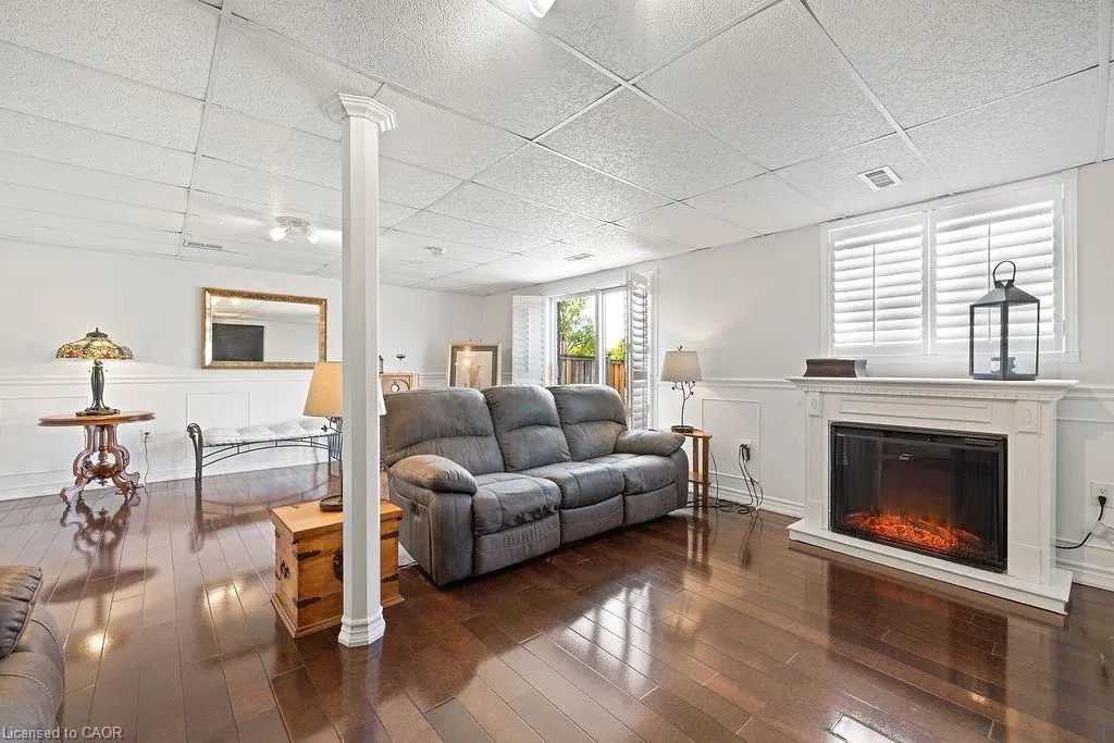 54 Briarose Place