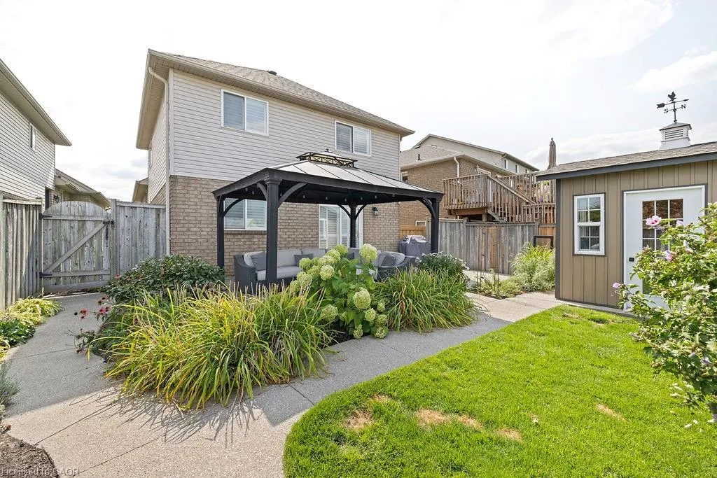 54 Briarose Place