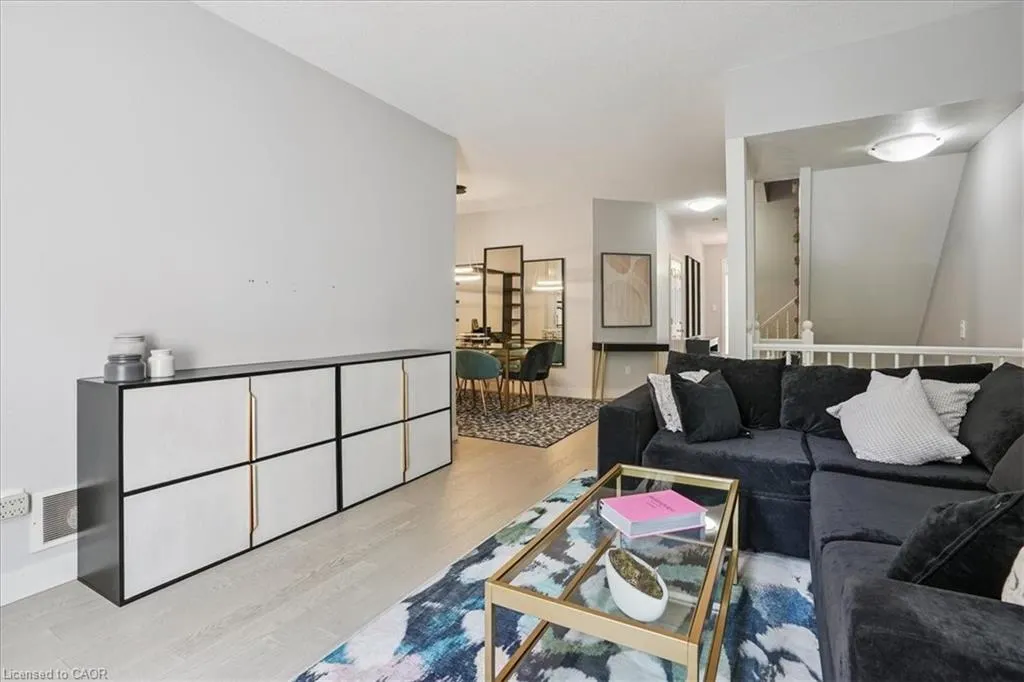5200 Dorchester Road, #3