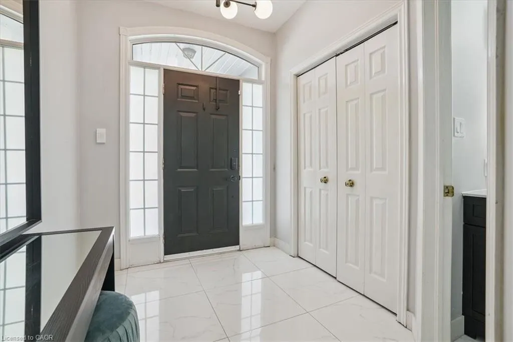 5200 Dorchester Road, #3