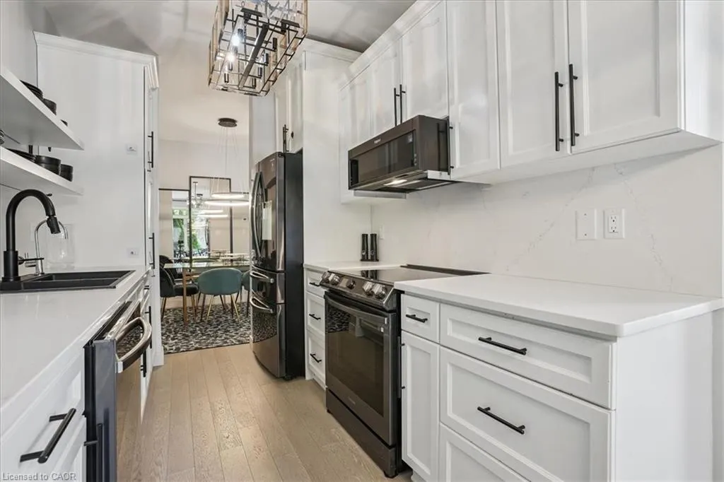 5200 Dorchester Road, #3