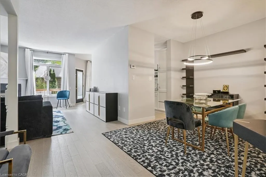 5200 Dorchester Road, #3