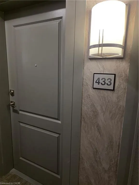 5055 Greenlane Road, #433