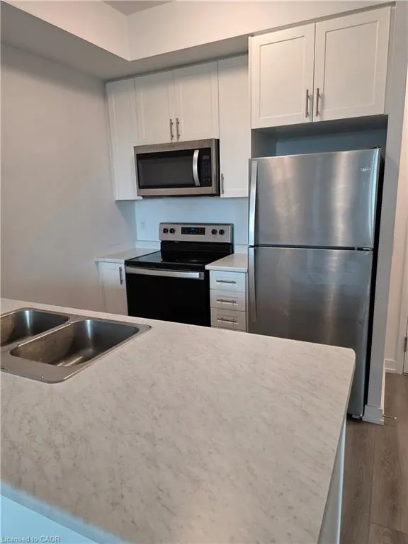 5055 Greenlane Road, #433