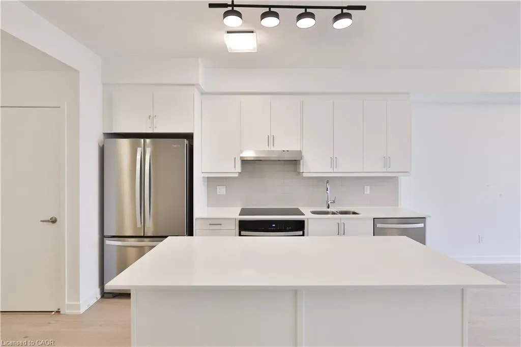 1035 Southdown Road, #1804