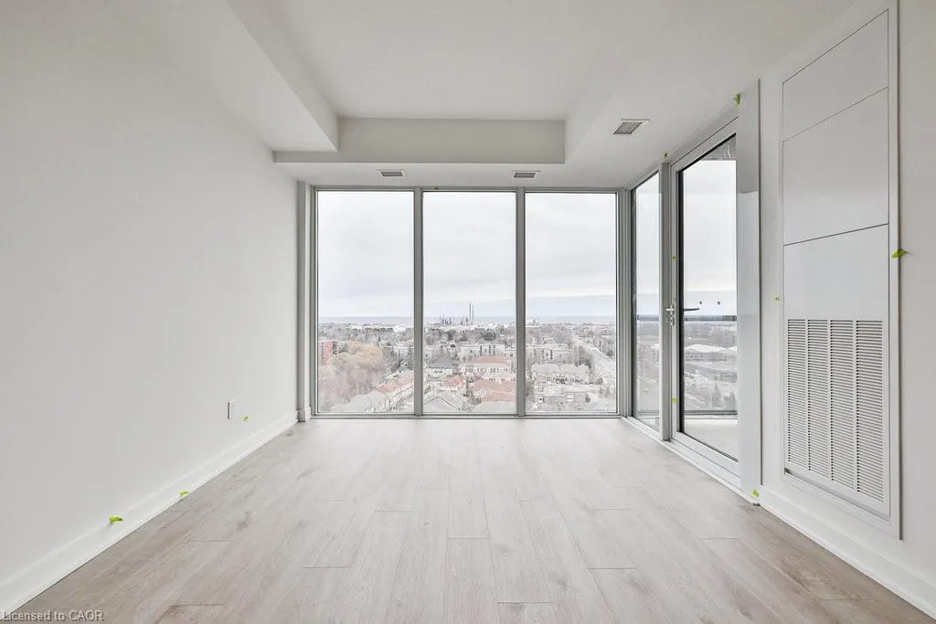 1035 Southdown Road, #1804