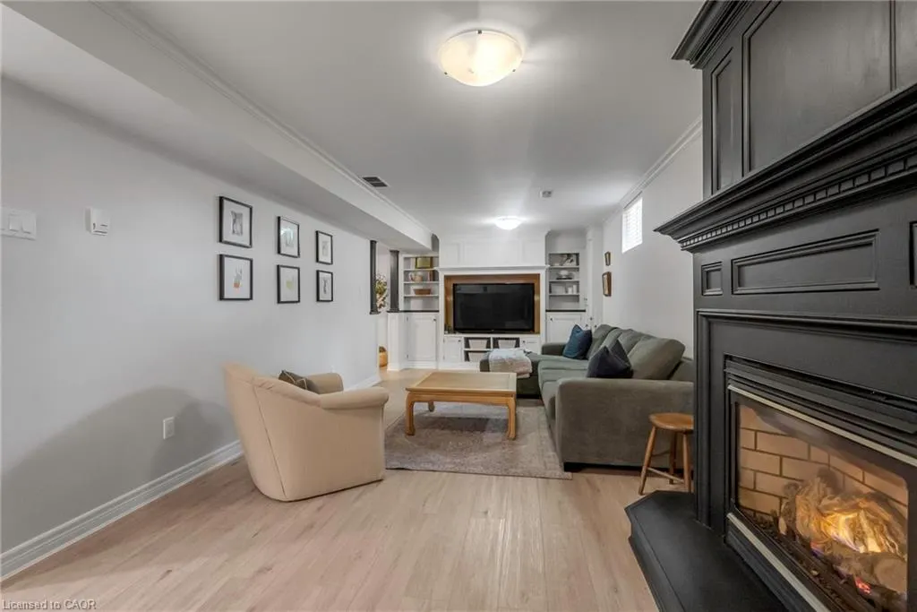 8087 Beaver Glen Drive