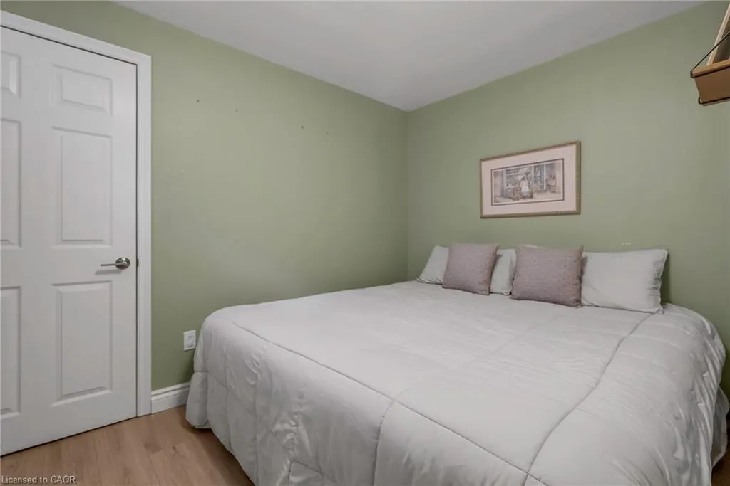 8087 Beaver Glen Drive