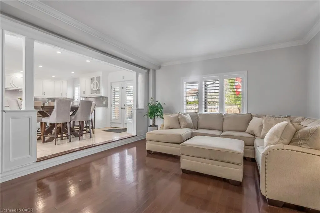 8087 Beaver Glen Drive