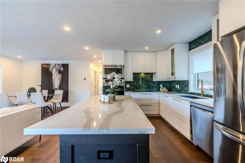 319 East 16th Street