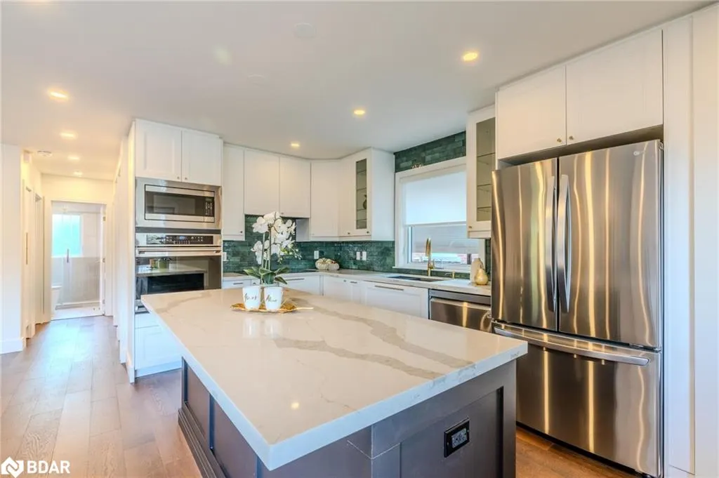 319 East 16th Street