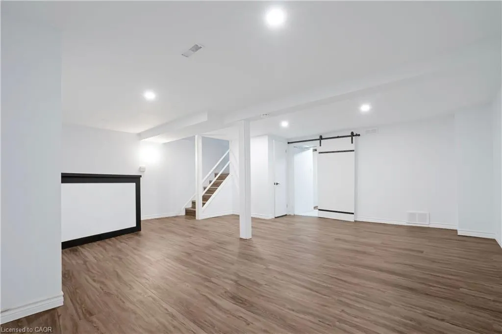 770 Fanshawe Park Road E, #60