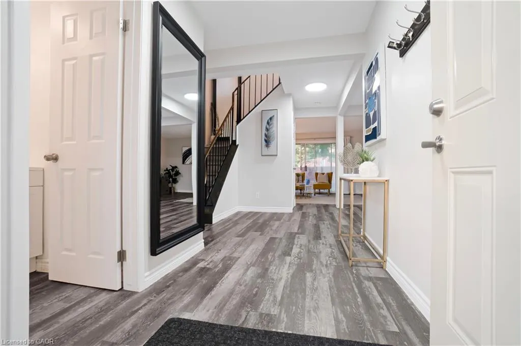 770 Fanshawe Park Road E, #60