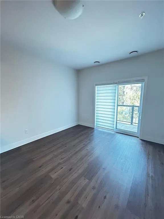 1000 Lackner Place, #208
