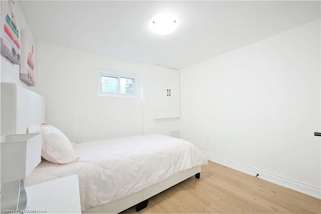 213 East 28th Street, #Lower