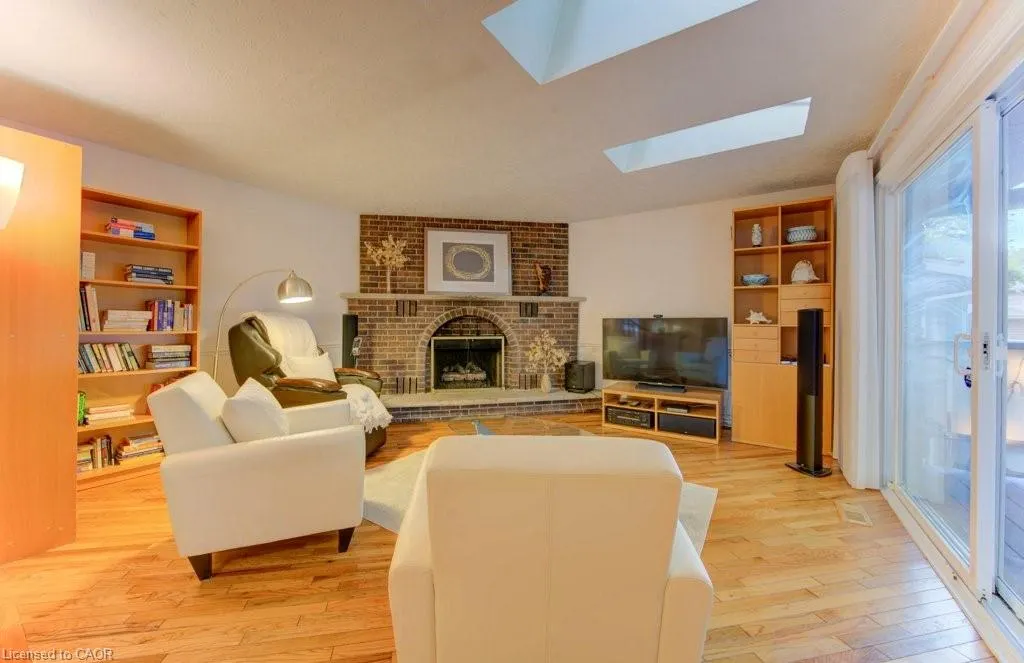 299 Hiawatha Drive