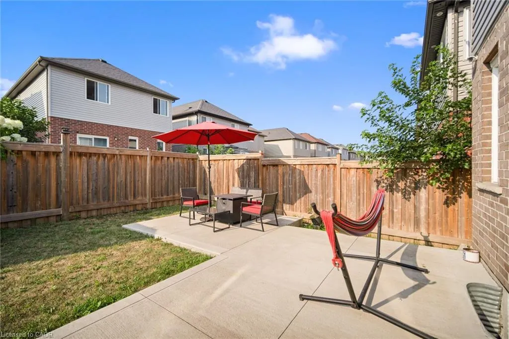 439 Moorlands Crescent
