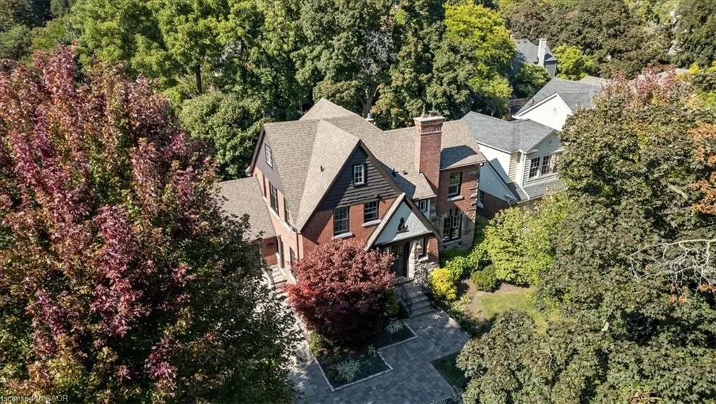 134 Claremont Avenue