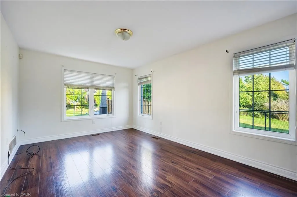 14 Yvonne Drive