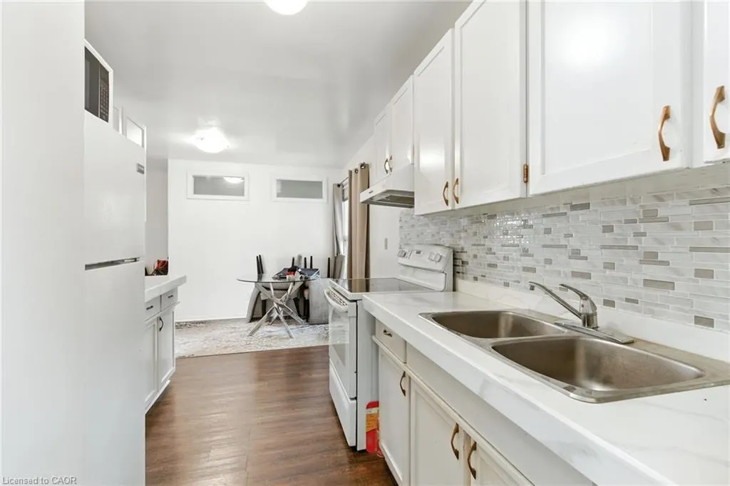 10 Owen Place, #MAIN