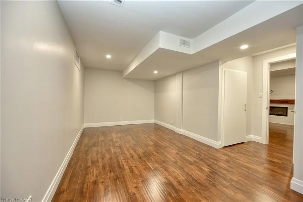 60 Crimson Ridge Road
