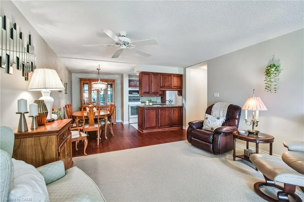 970 Golf Links Road, #205
