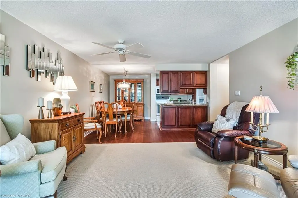 970 Golf Links Road, #205