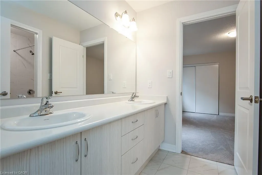 29 Rustic Oak Trail